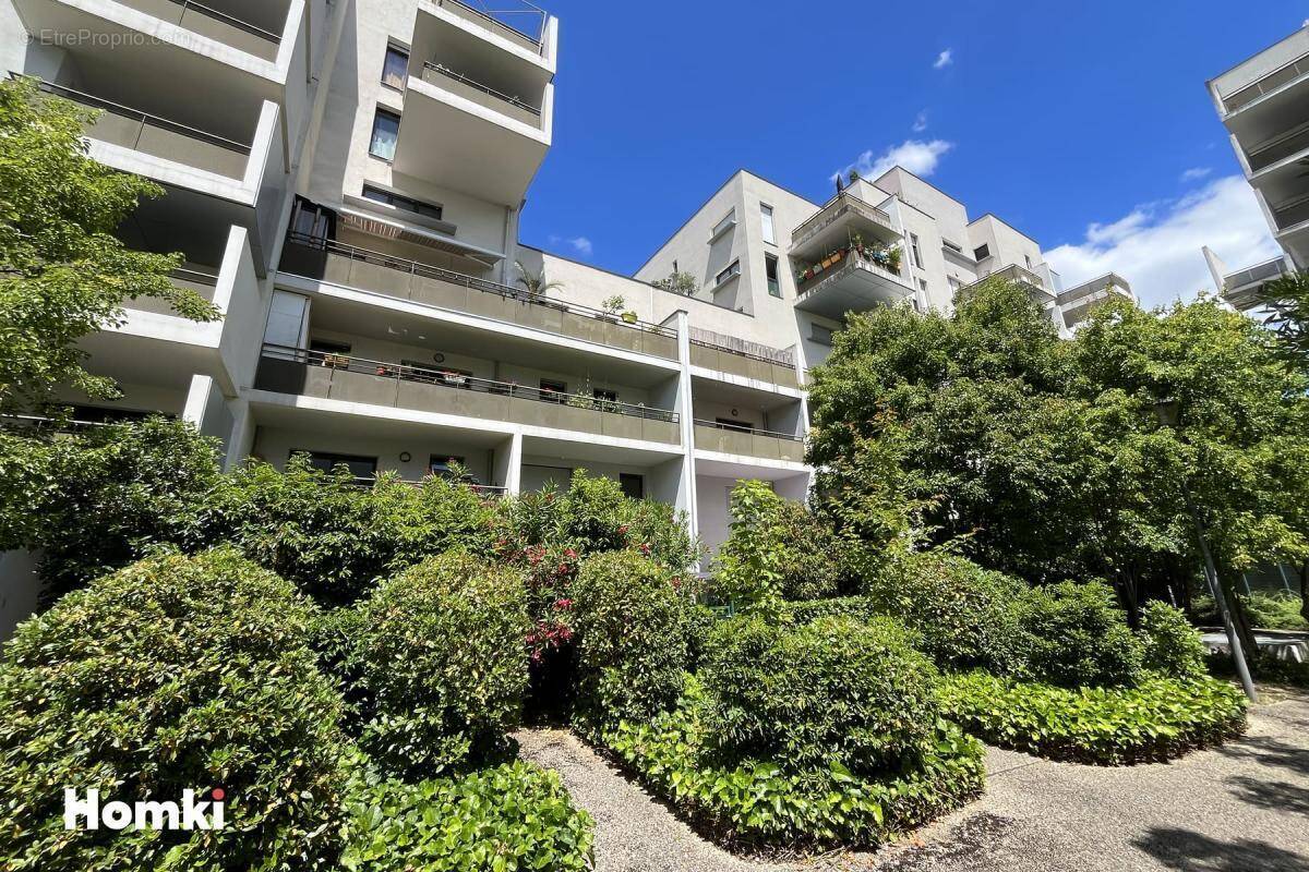 Appartement à LYON-9E