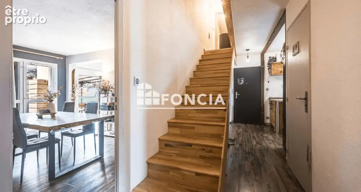  À VENDRE – FAVERGES  Le prix d'un appartement, l'esprit d'une maison ! - photo 5