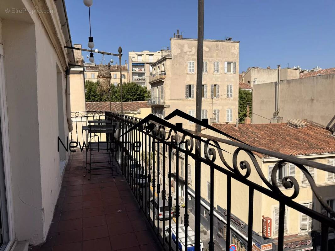 Appartement à MARSEILLE-6E