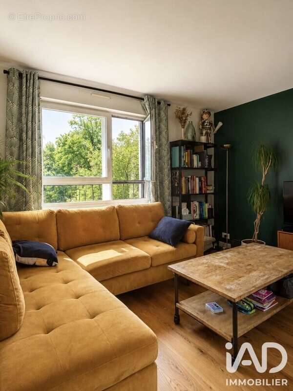 Photo 2 - Appartement à LOUVECIENNES