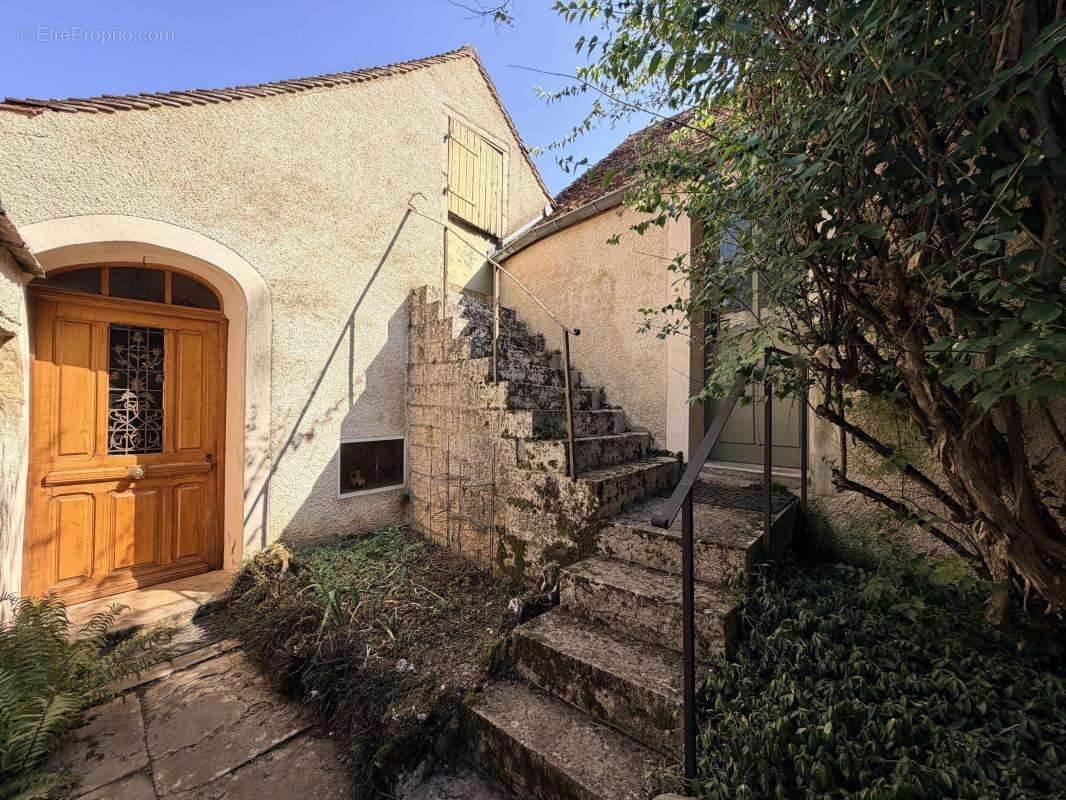 Maison 177 m² à Couchey  - photo 4