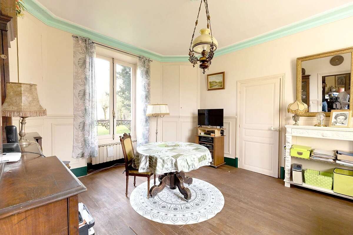 Maison à HERICY