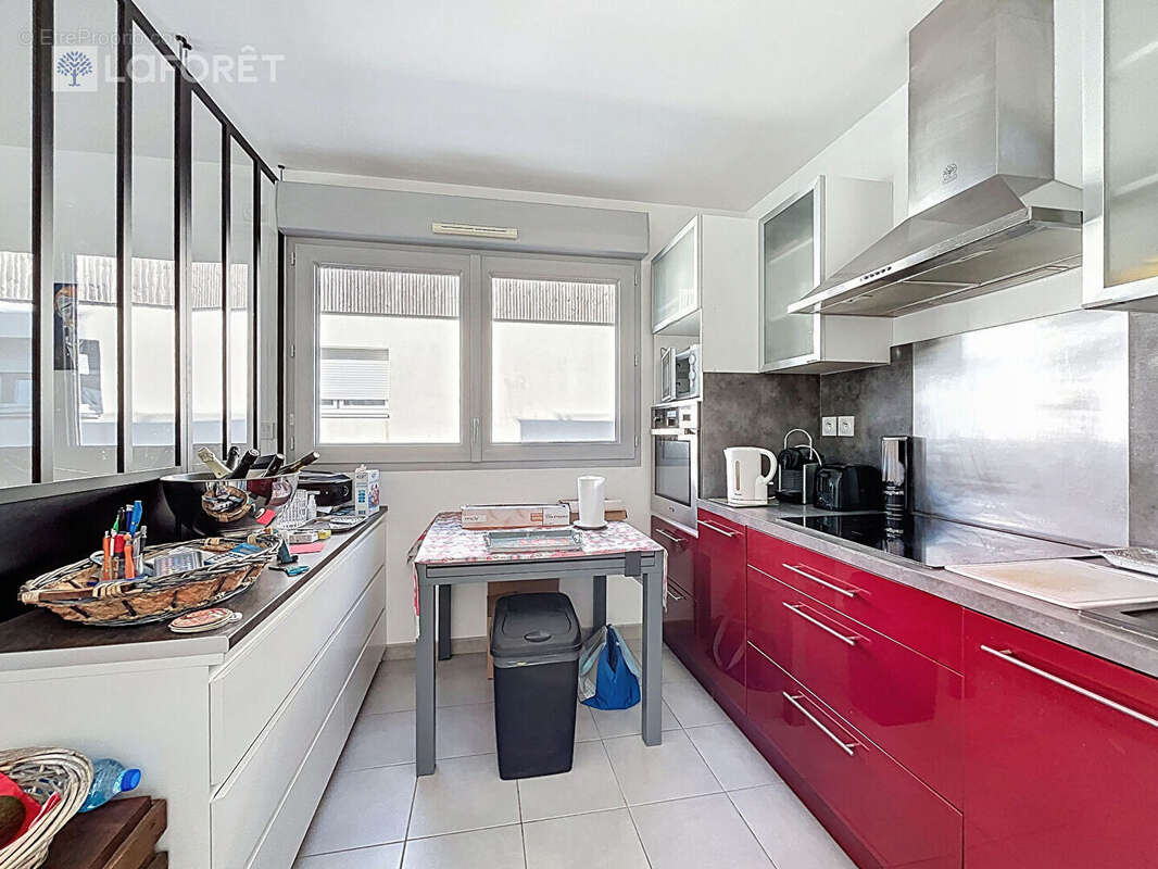 Appartement à SAINTE-LUCE-SUR-LOIRE