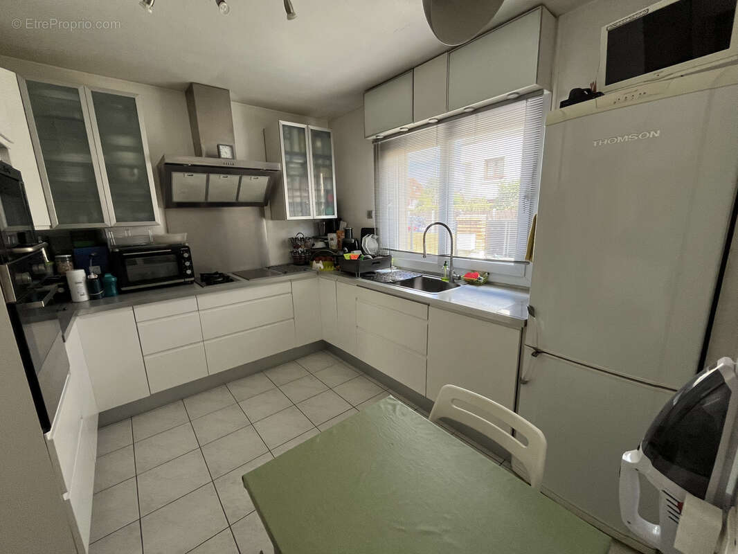 Maison à PARAY-VIEILLE-POSTE