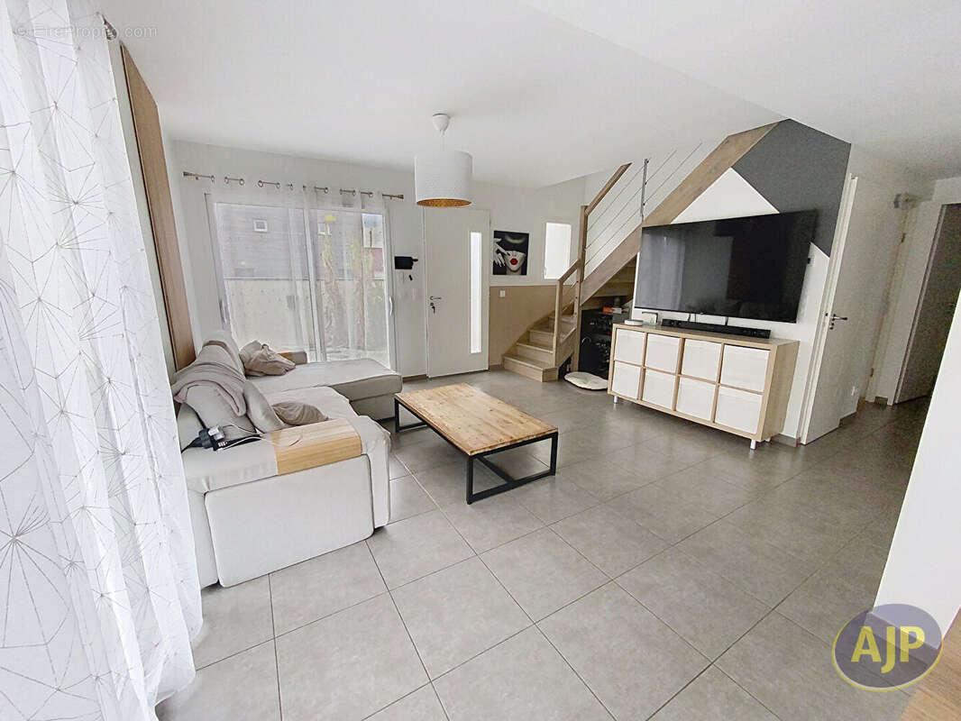 Maison à LE TAILLAN-MEDOC