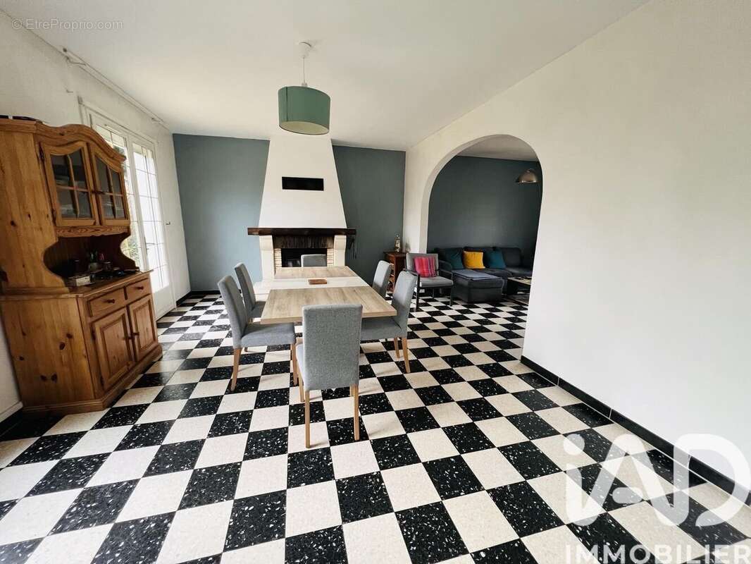 Photo 5 - Maison à LA FERTE-SOUS-JOUARRE