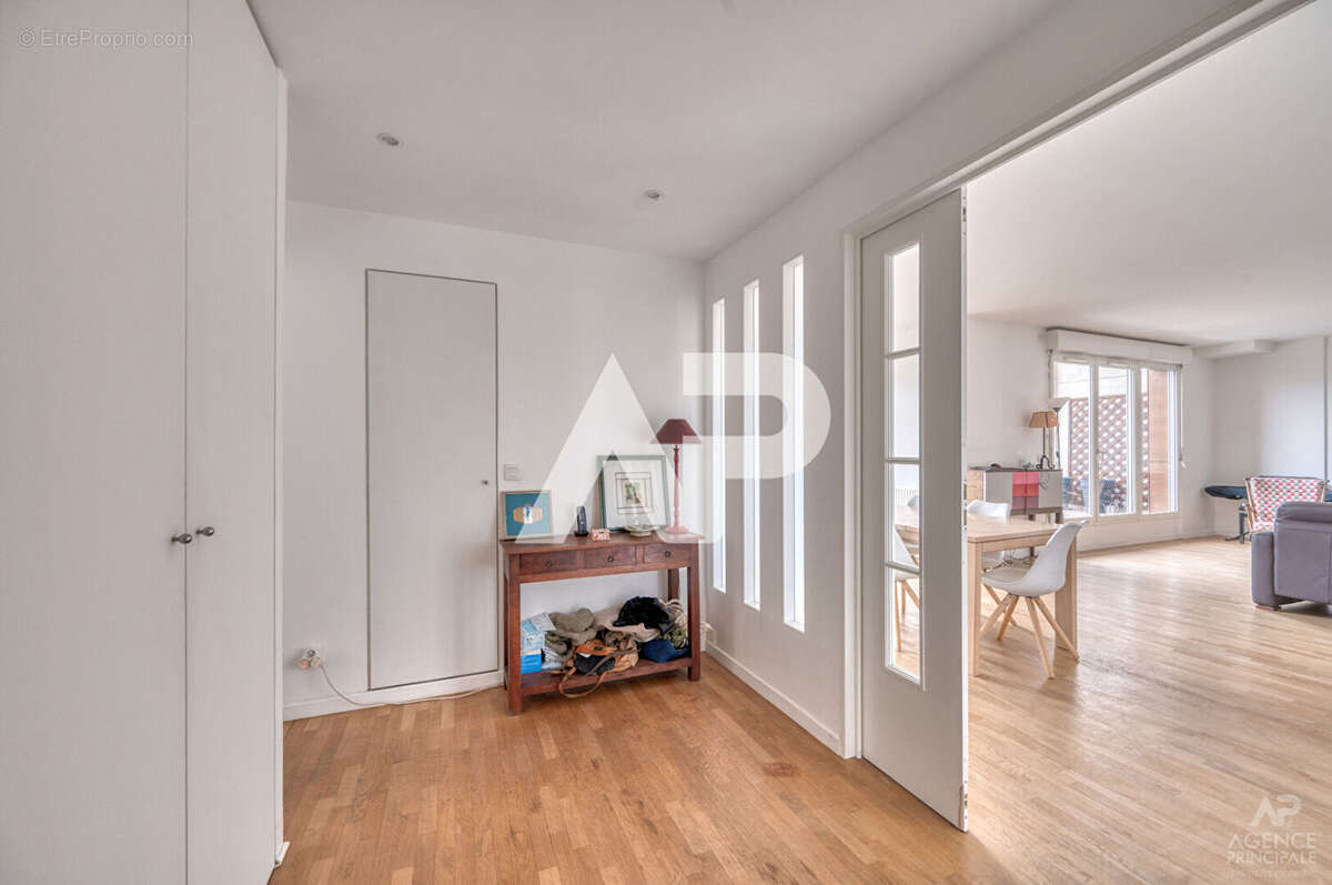 Appartement à RUEIL-MALMAISON