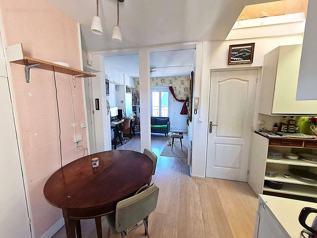 Appartement à PARIS-15E