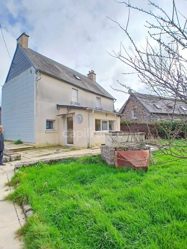 Maison 3 pièces en pierre à restaurer - LA GRAVERIE (14350) - photo 3