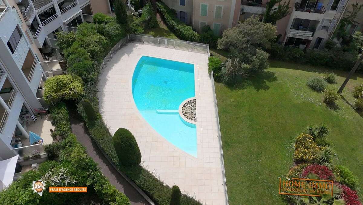 Appartement à LE CANNET