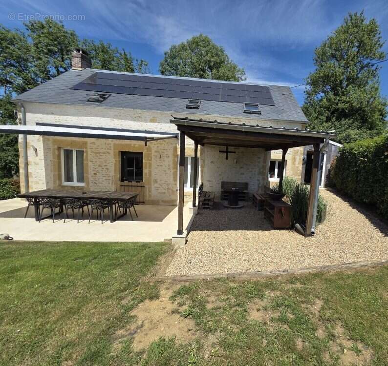 Maison à TELLIERES-LE-PLESSIS