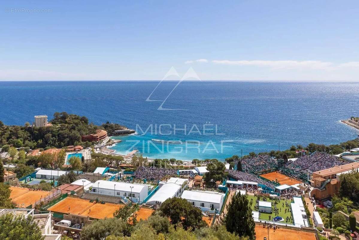 Appartement à ROQUEBRUNE-CAP-MARTIN
