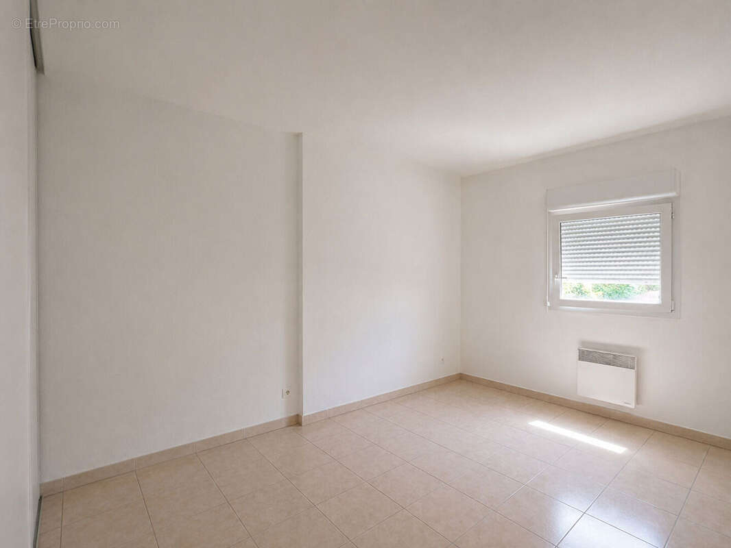Appartement Istres 2 pièces 38 m2 avec garage - photo 3
