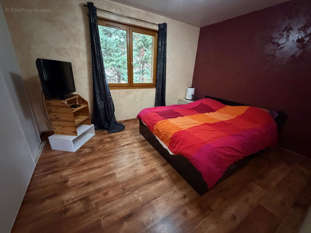 Maison à SAINT-CHEF