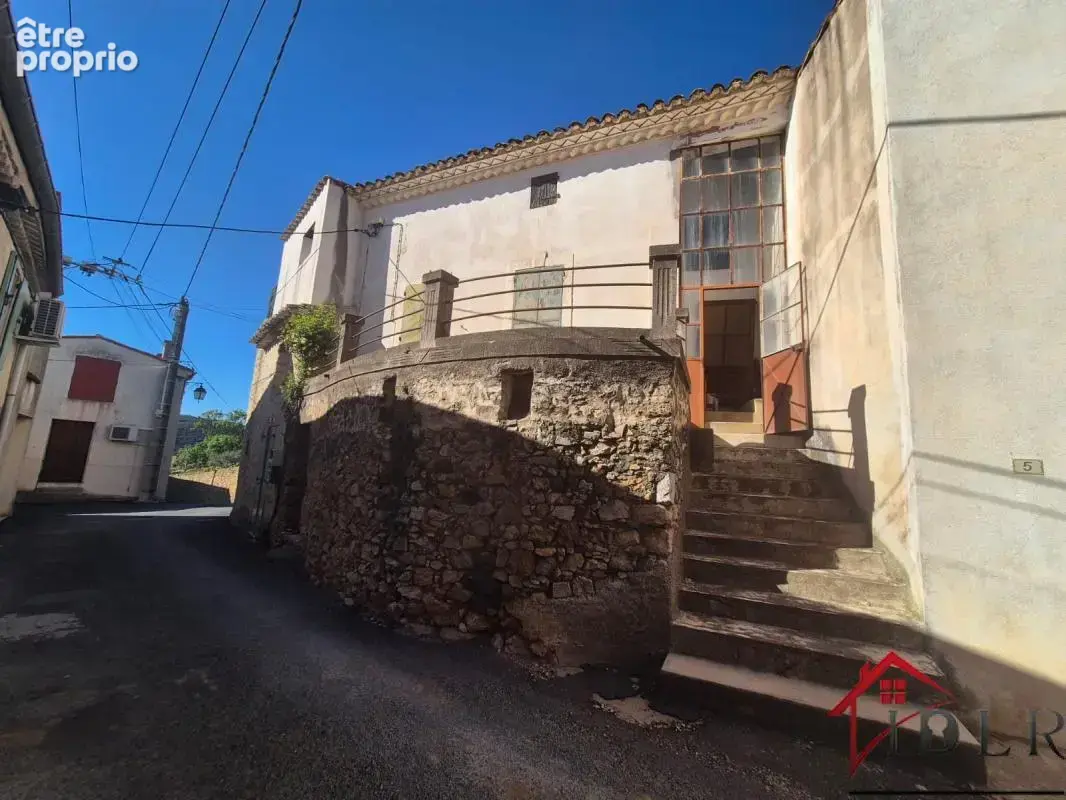 Maison de village avec garage et potentiel - photo 2