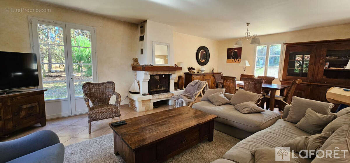 Maison à MIOS