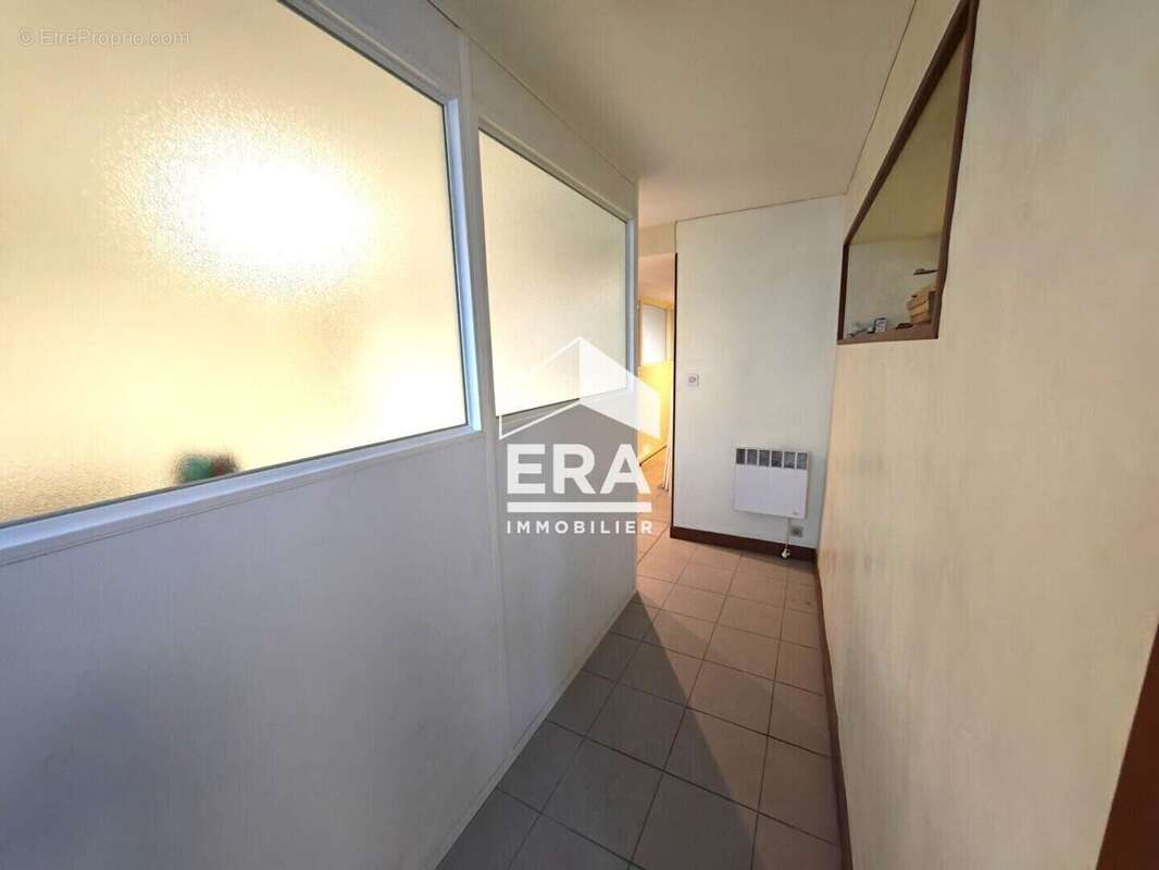 Local commercial 56m² à marseille 4e arrondissement - photo 12