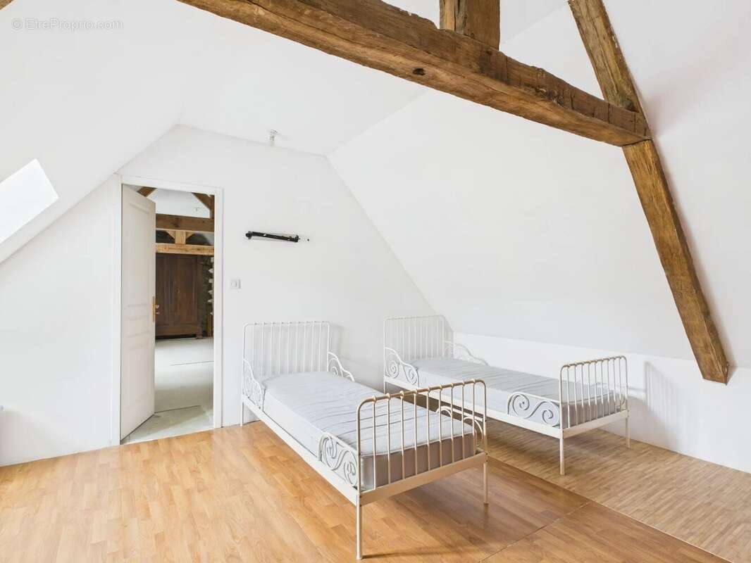 Maison en pierre magnifiquement rénovée près d'un village - photo 11