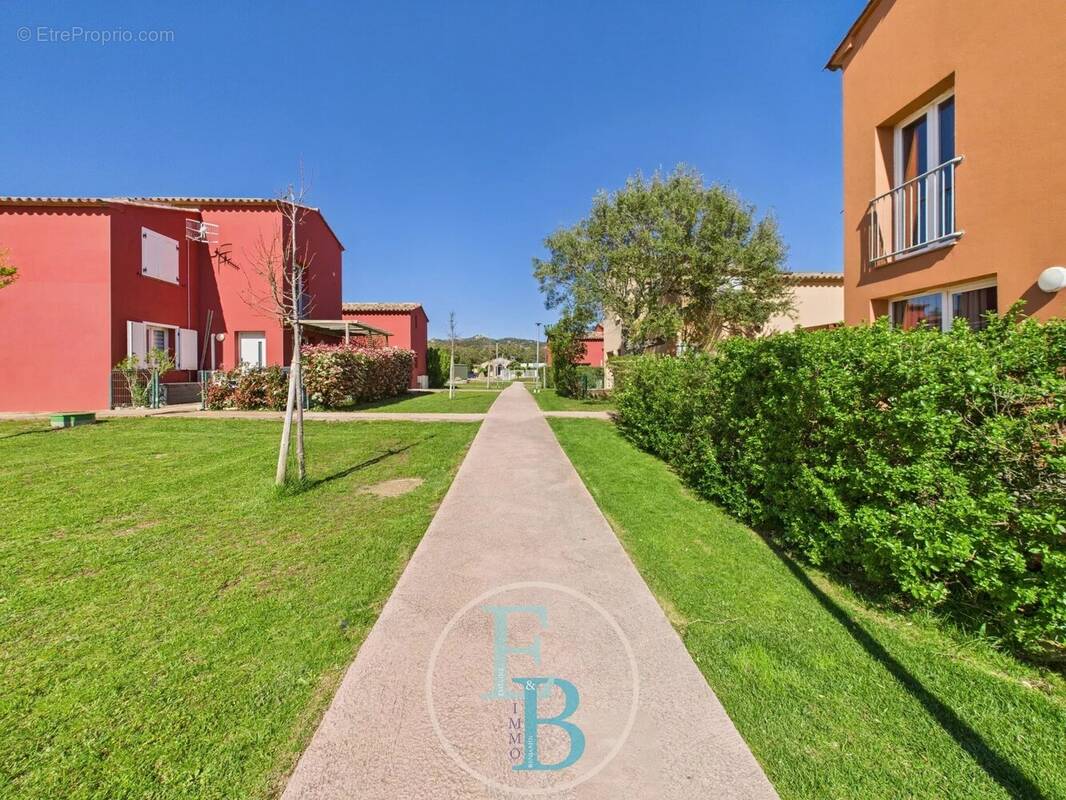 Maison à PORTO-VECCHIO