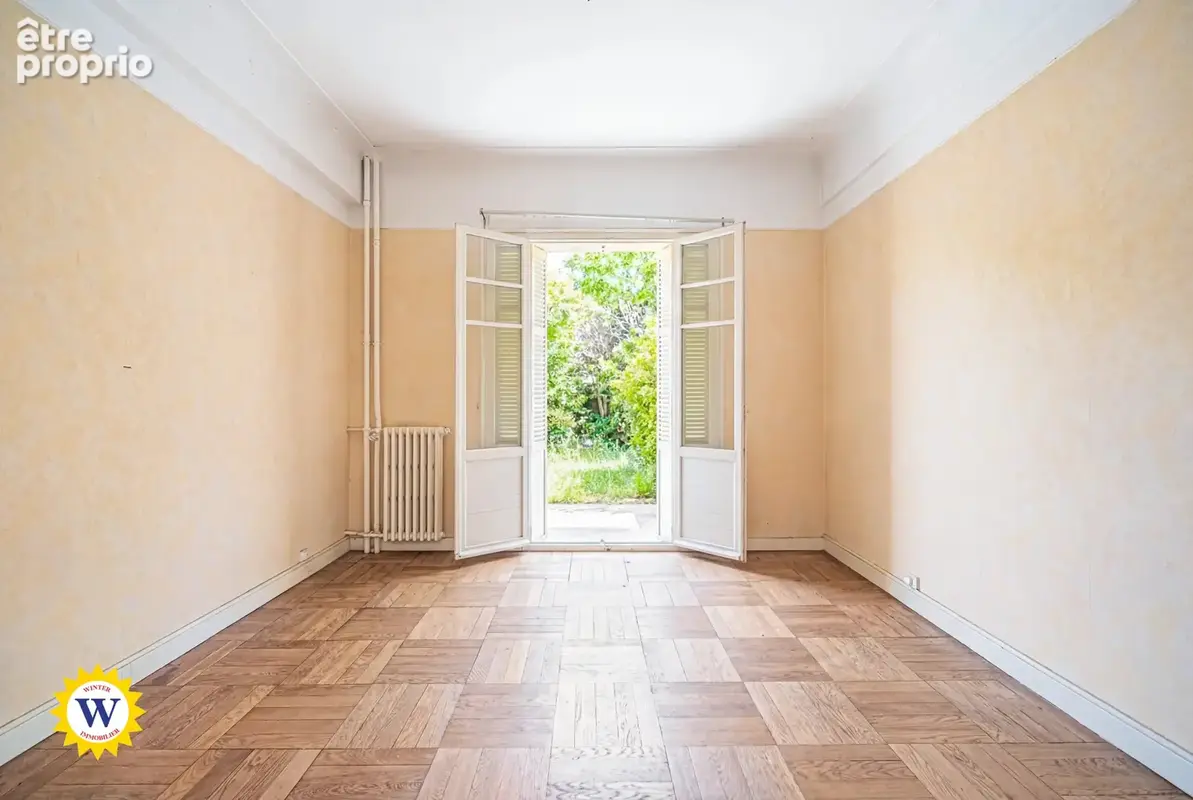 Avenue des fleurs - 3 pieces 87 m² + jardin 70 m² - photo 3