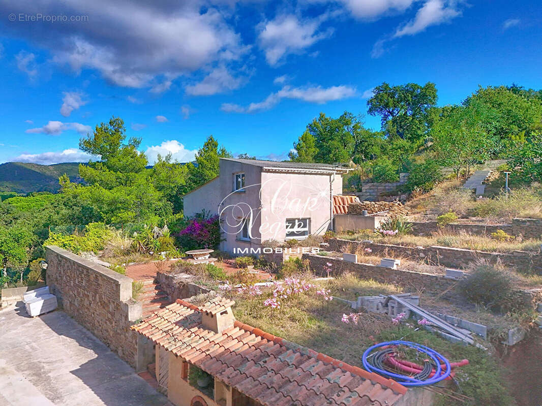 Maison à BORMES-LES-MIMOSAS