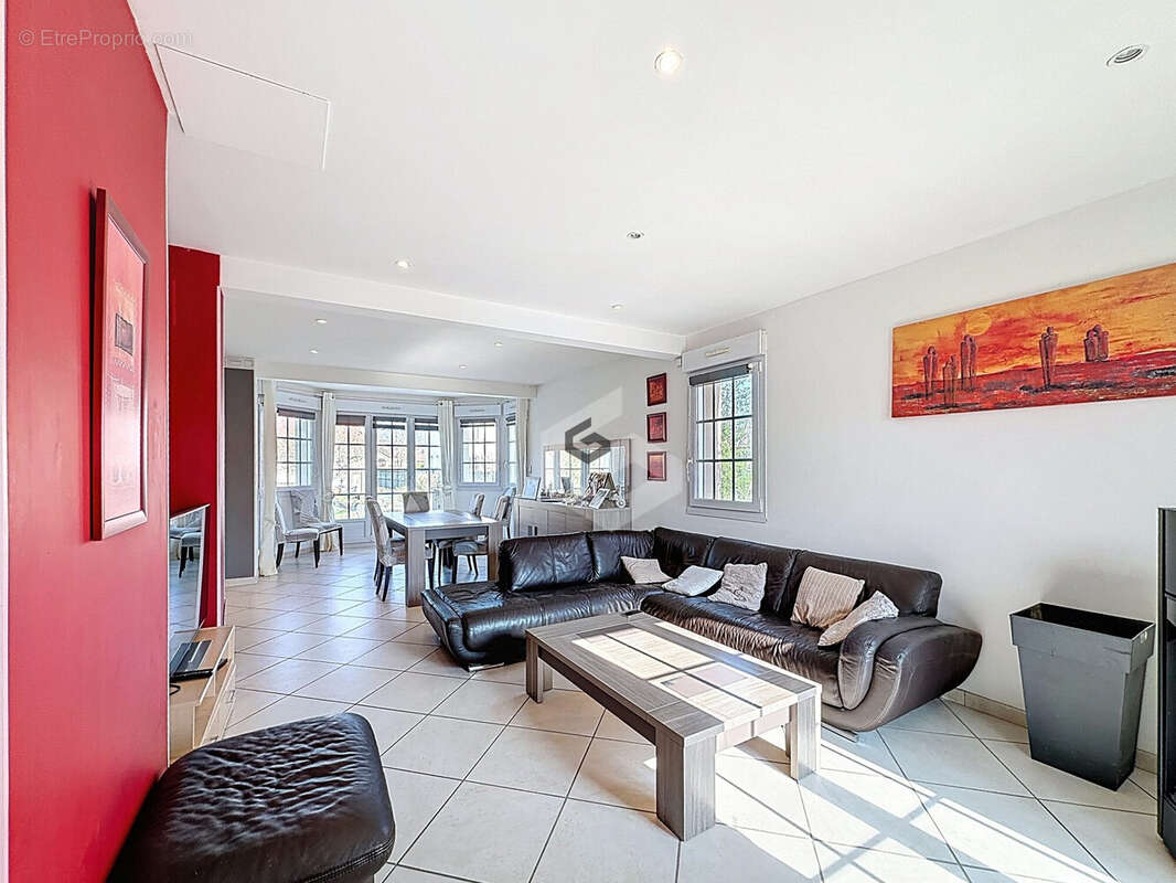 Maison 150 m² à Beine-Nauroy  - photo 2