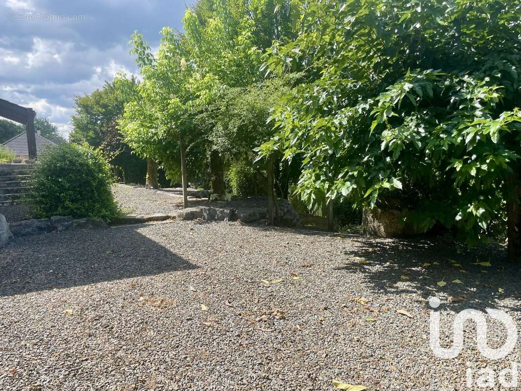 Photo 7 - Maison à LE LARDIN-SAINT-LAZARE