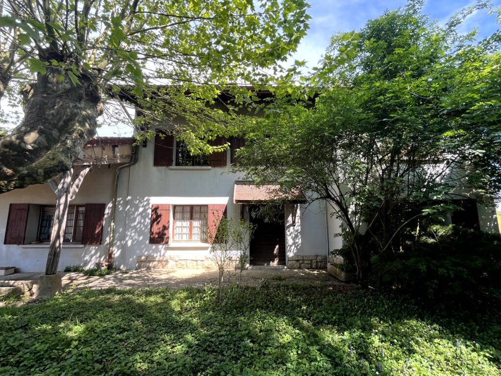 Maison à CONDEISSIAT