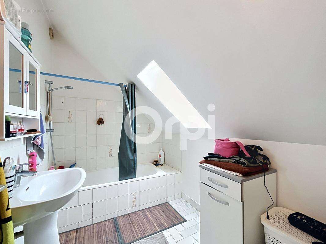 Appartement à MALEMORT-SUR-CORREZE