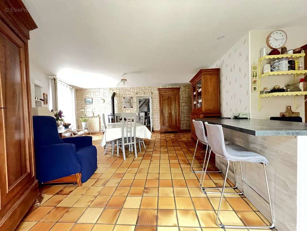 Maison à VALDIVIENNE