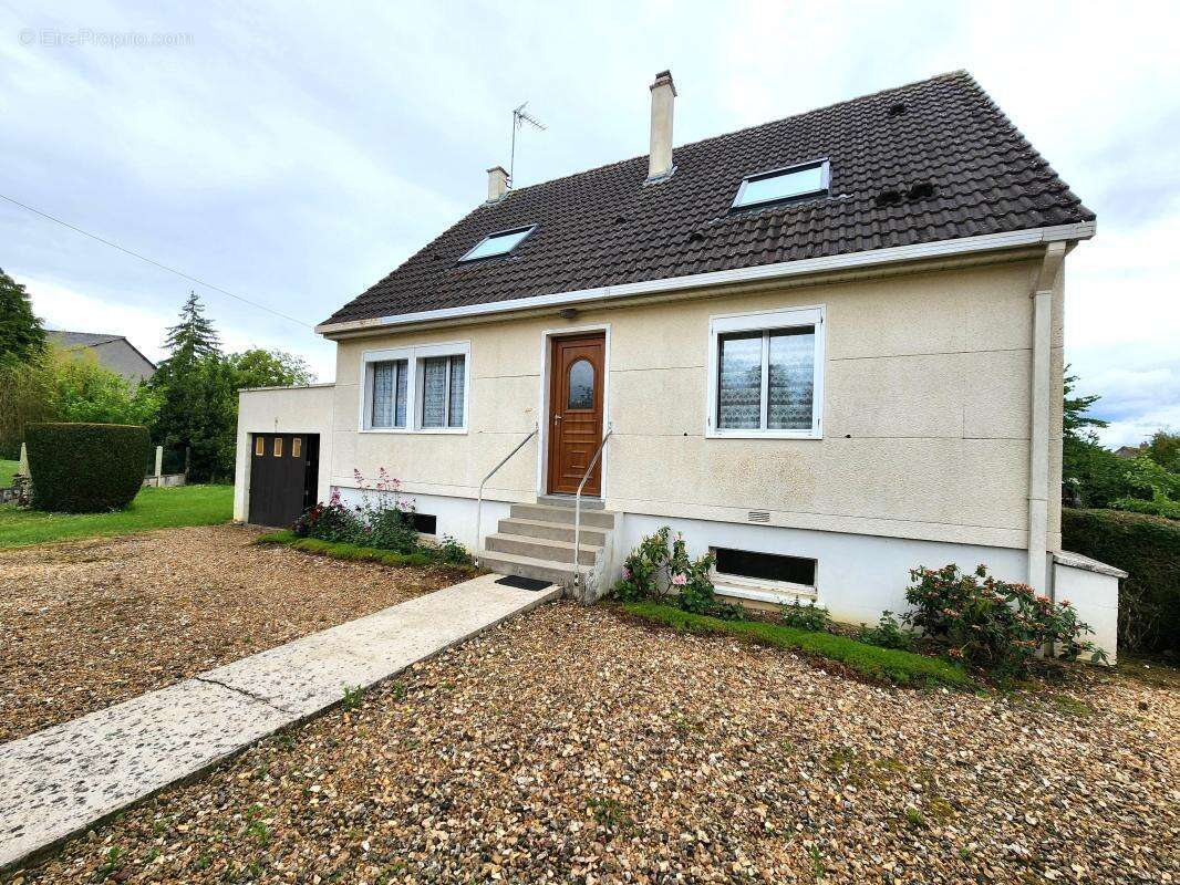 Maison à MONDOUBLEAU