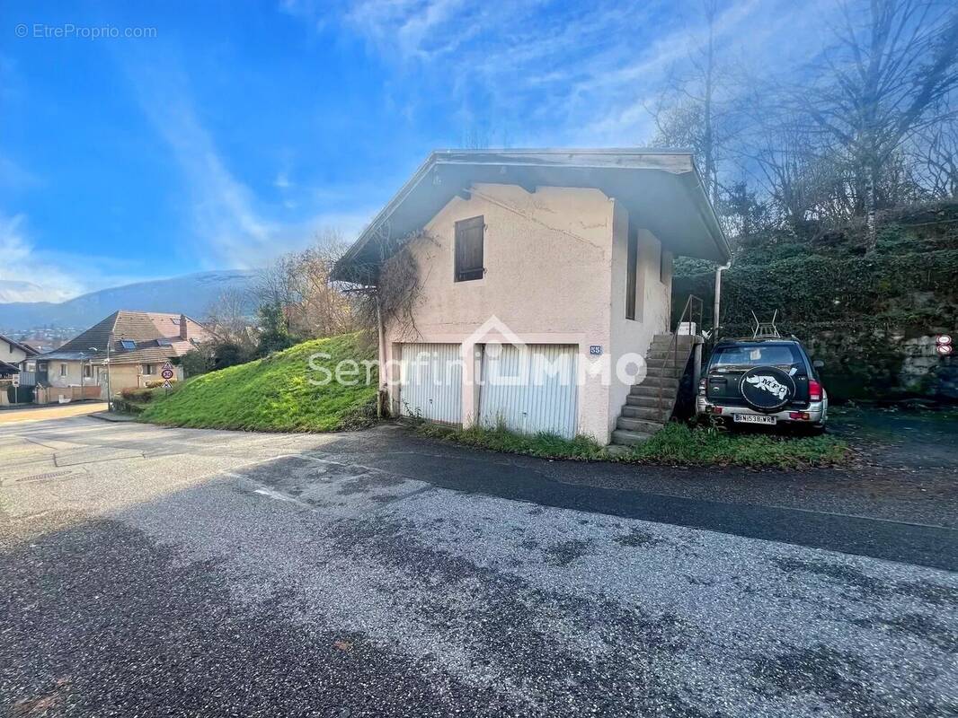 Appartement à SAINT-JORIOZ