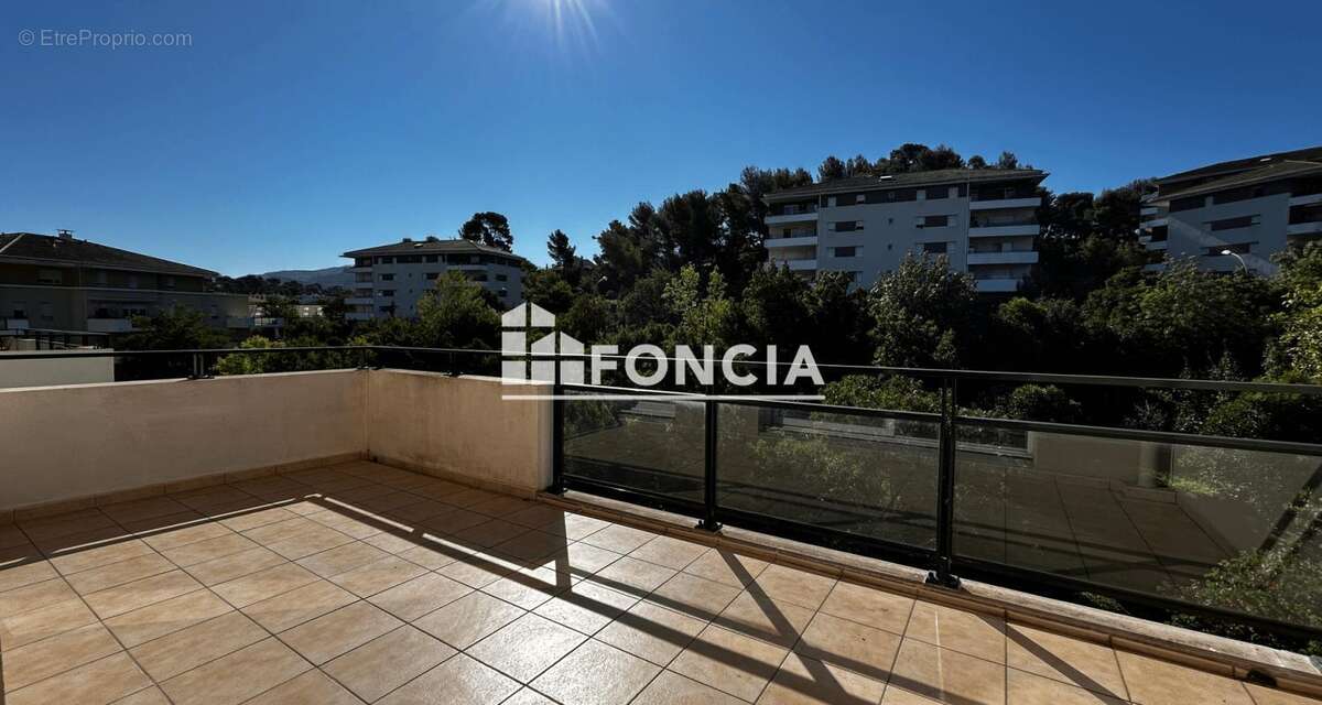 Appartement à MARSEILLE-13E