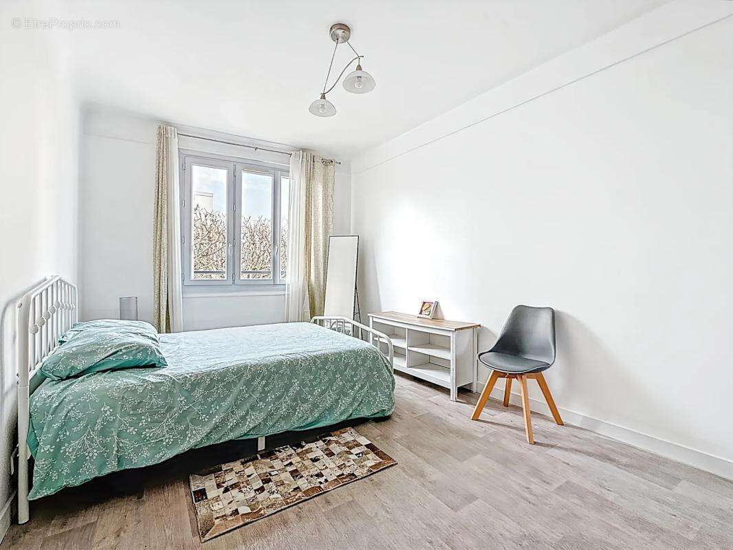 Appartement à RUEIL-MALMAISON