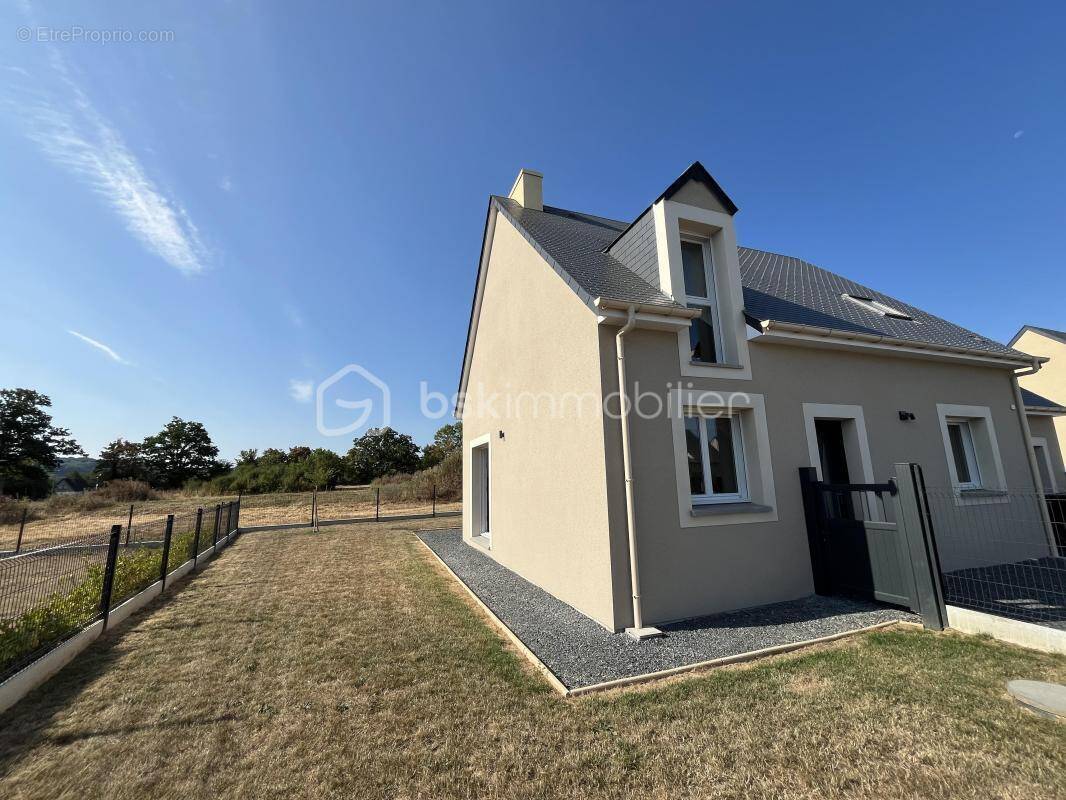 Maison à PONT-L'EVEQUE