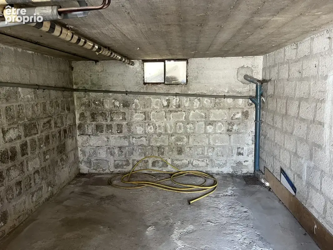 Maison avec trois chambres - photo 17