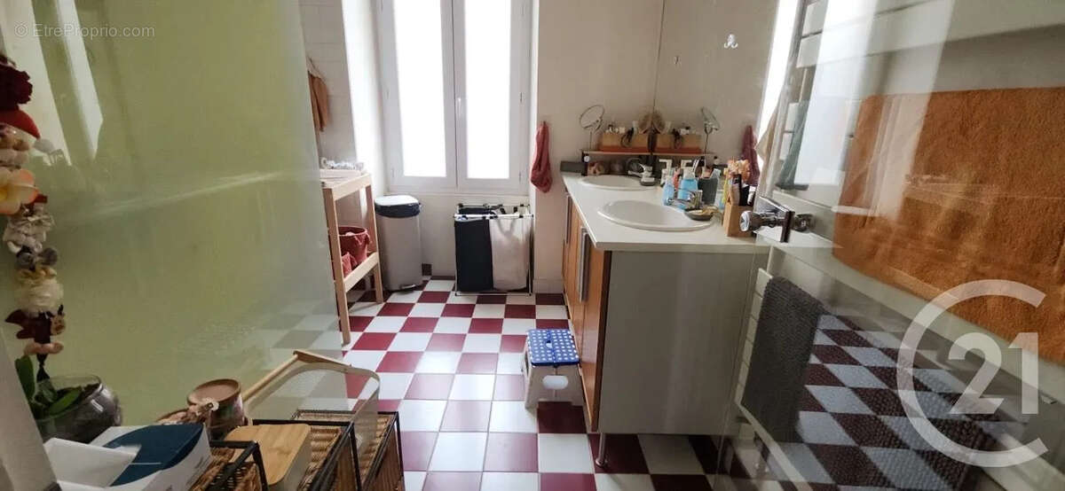 Maison 227 m² à Aurillac  - photo 9