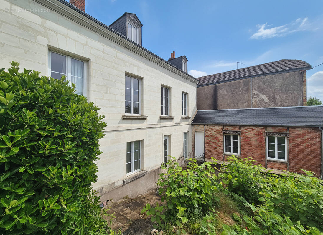 Appartement à SAINT-CYR-SUR-LOIRE