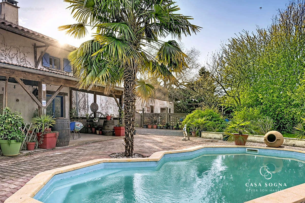 Maison à VILLENEUVE