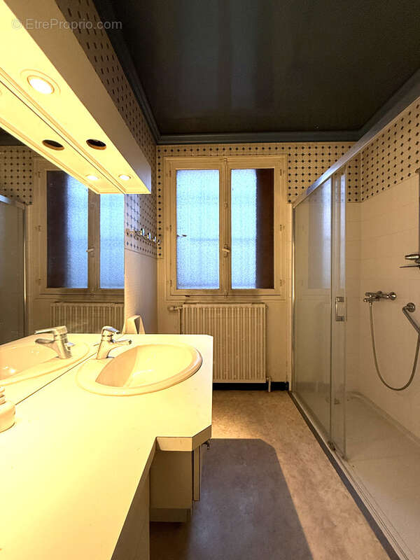 Maison à VERNOUILLET