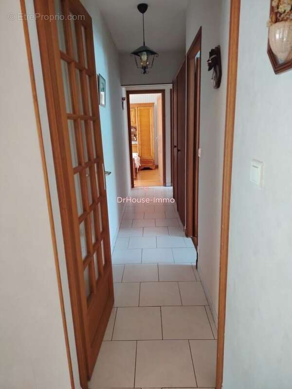 Maison 98 m² à Creysse  - photo 15