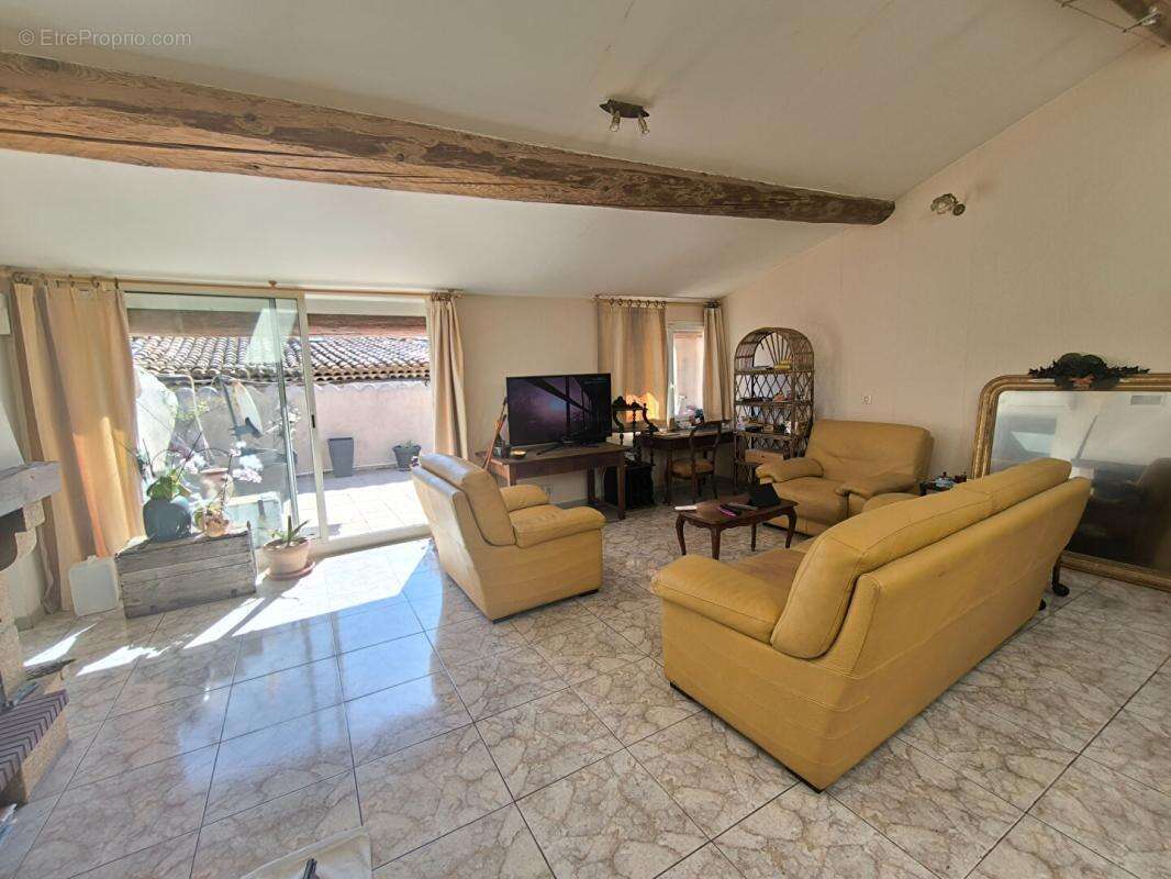 Maison à LEZIGNAN-CORBIERES
