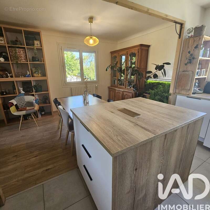 Photo 3 - Maison à VOLVIC