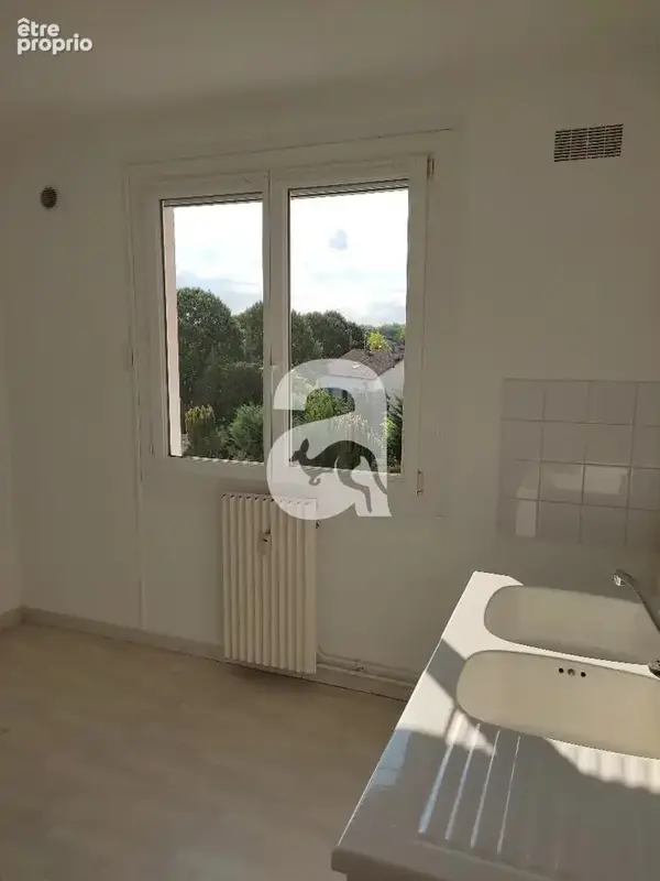 Appartement 2 pièces 45 m² à vendre à Soissons (02200) - photo 3