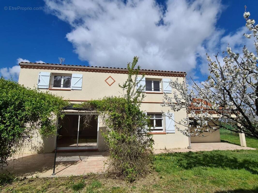 Maison à SAINT-GENIES-BELLEVUE