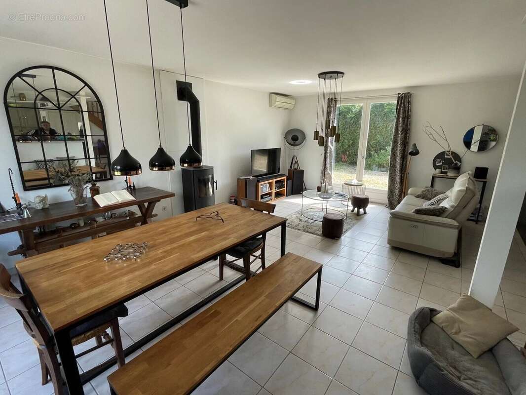 Maison à VILLENOY