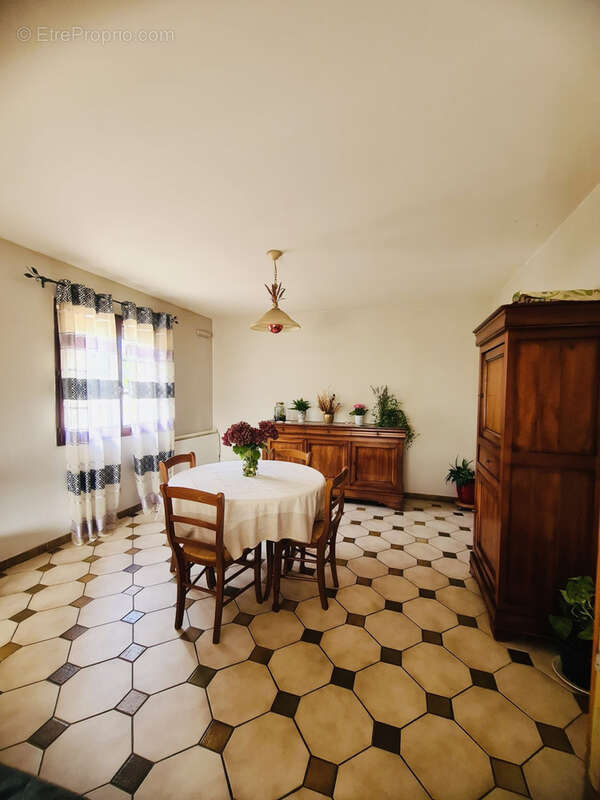 Maison à MELUN