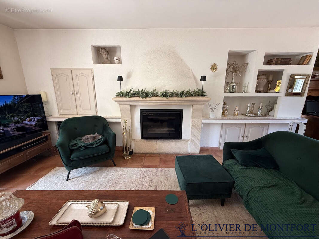 Maison individuelle Les Essarts Le Roi  de 139 m² au sol - photo 7