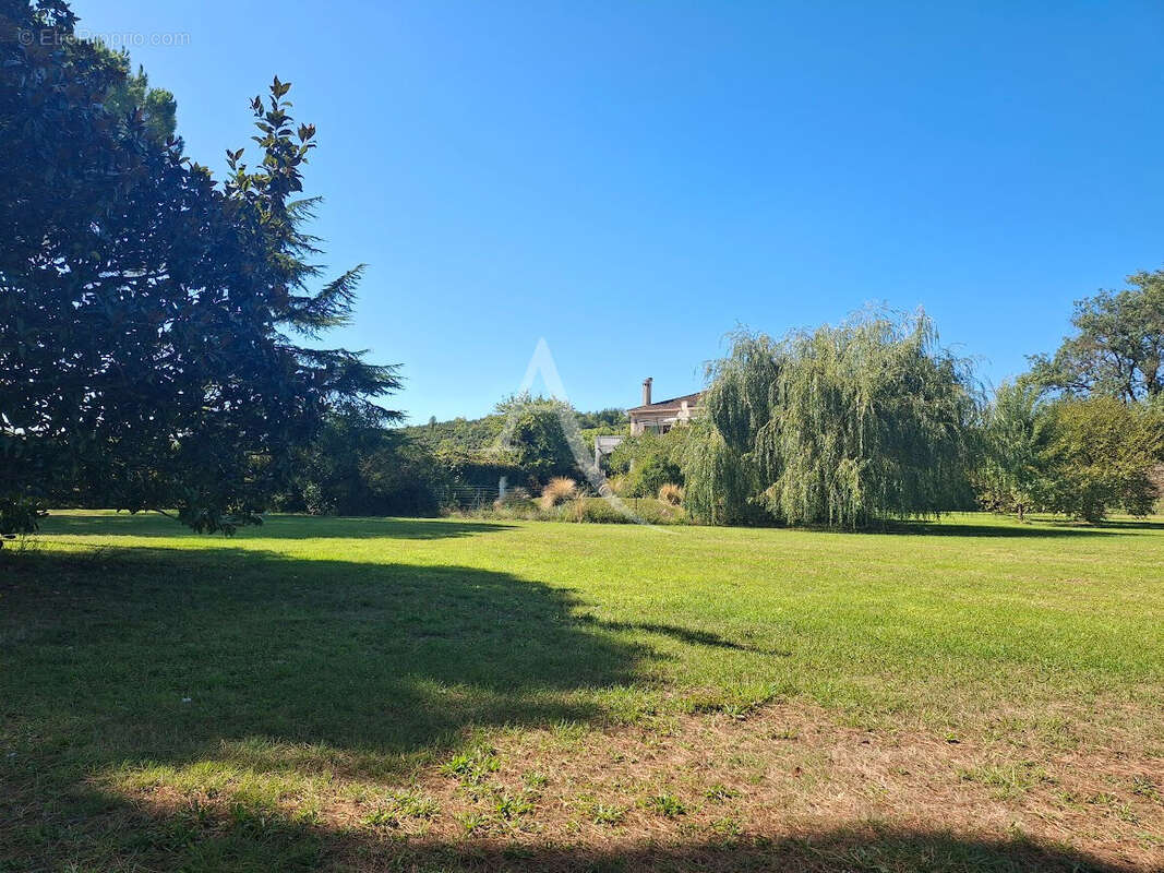 BEDARIEUX maison de caractère avec parc,  piscine lagon, garage - photo 5