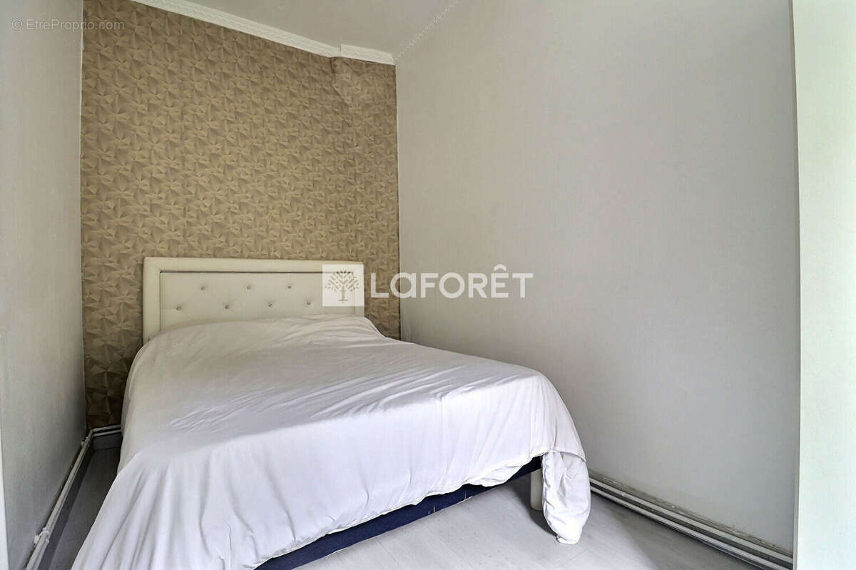 Appartement à L&#039;ILE-SAINT-DENIS